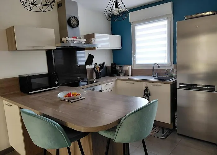 Maison La Gachere Proche Mer, Foret Holiday home