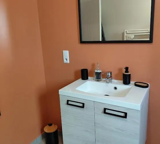 Maison La Gachere Proche Mer, Foret Holiday home