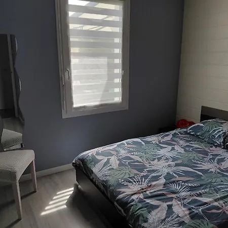 بيت للعطل Maison La Gachere Proche Mer, Foret *